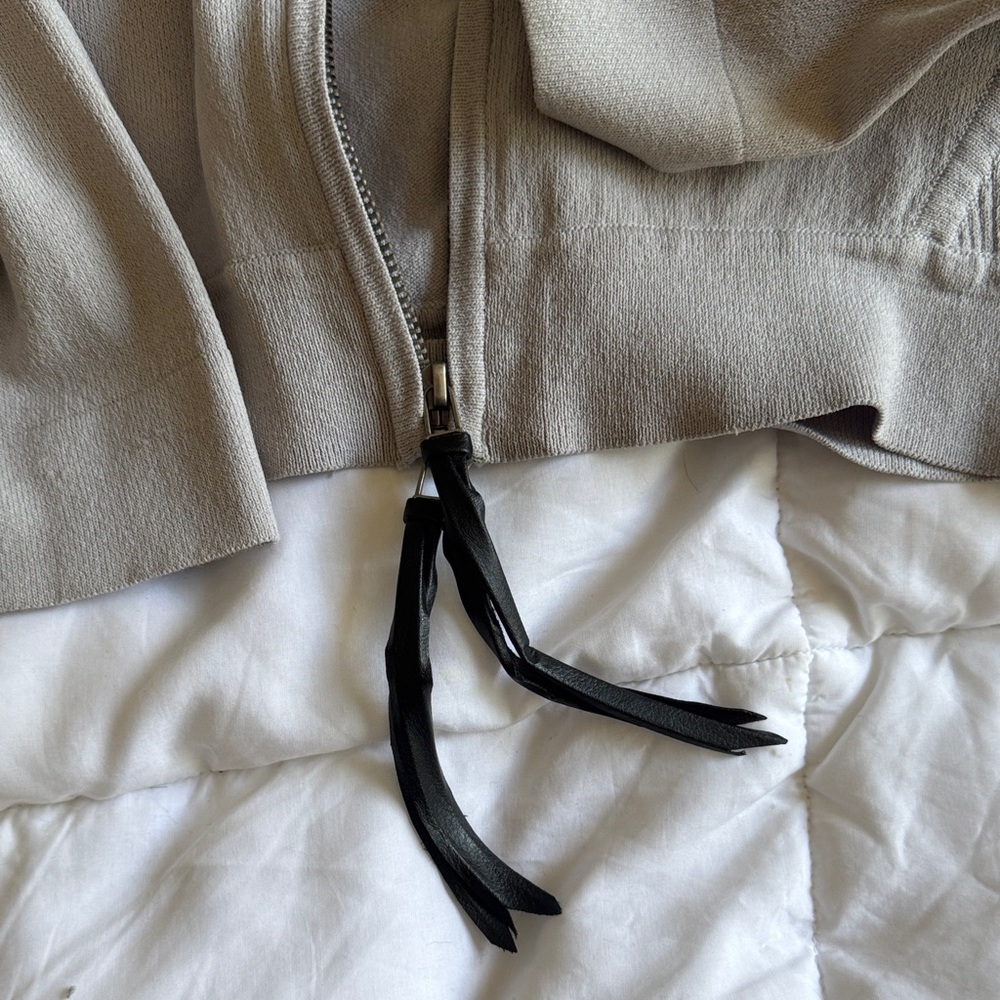 Express Women's Beige Open-Front Jacket - Picture 3 of 8